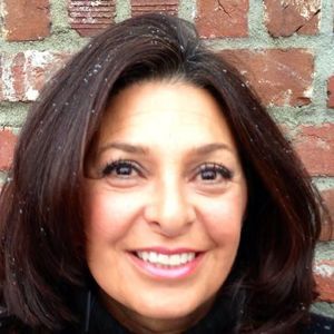 Meet your Posher, Deabi